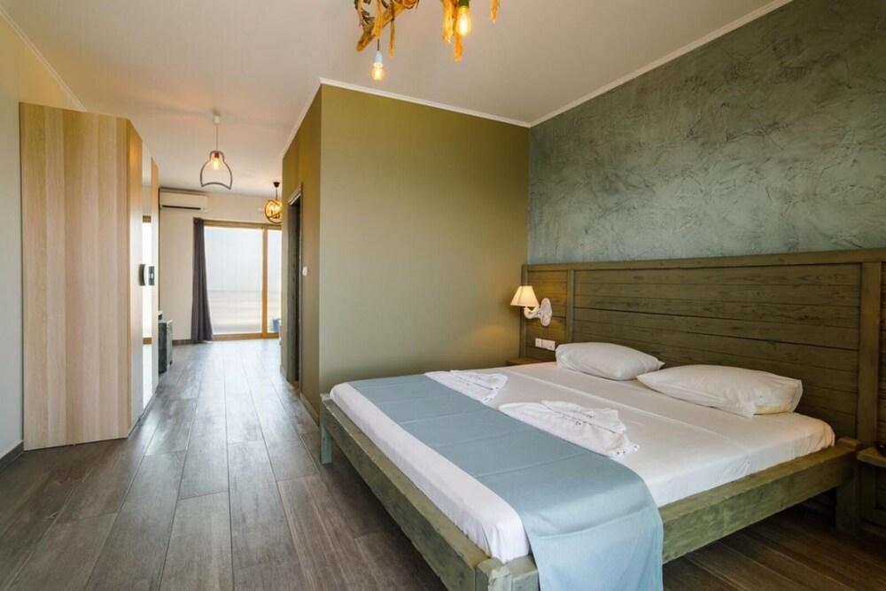 Jacksons Luxury Suites