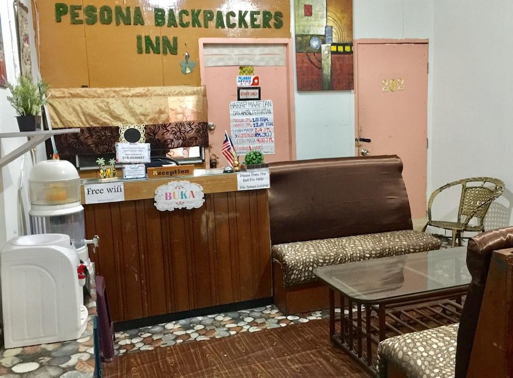 Pesona Backpackers Inn