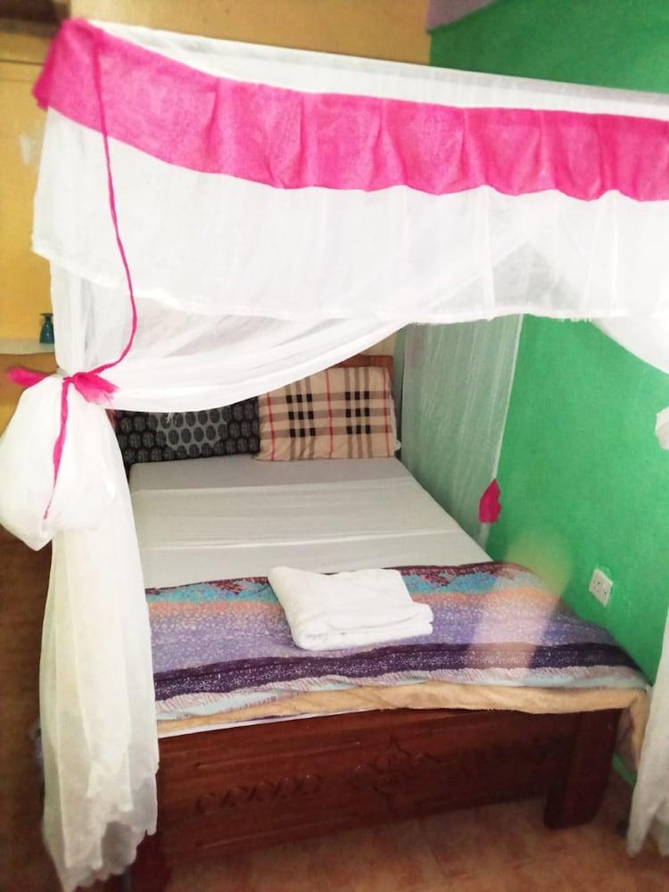 Riverside Tourism Guest House