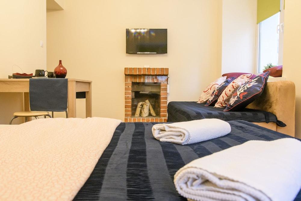 Golden Center Apartment