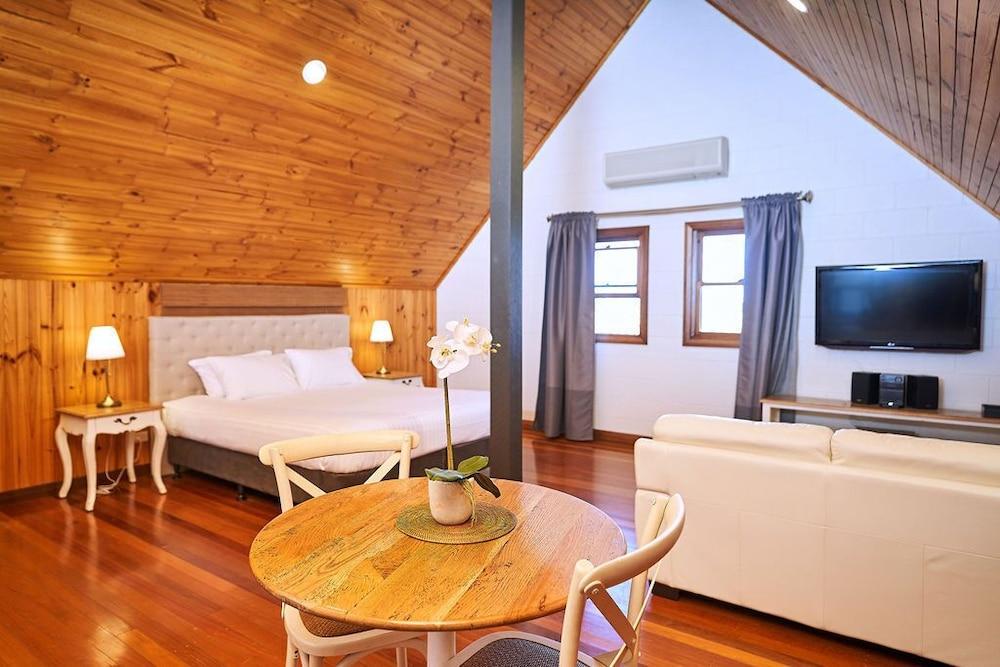 Wandin Valley Estate