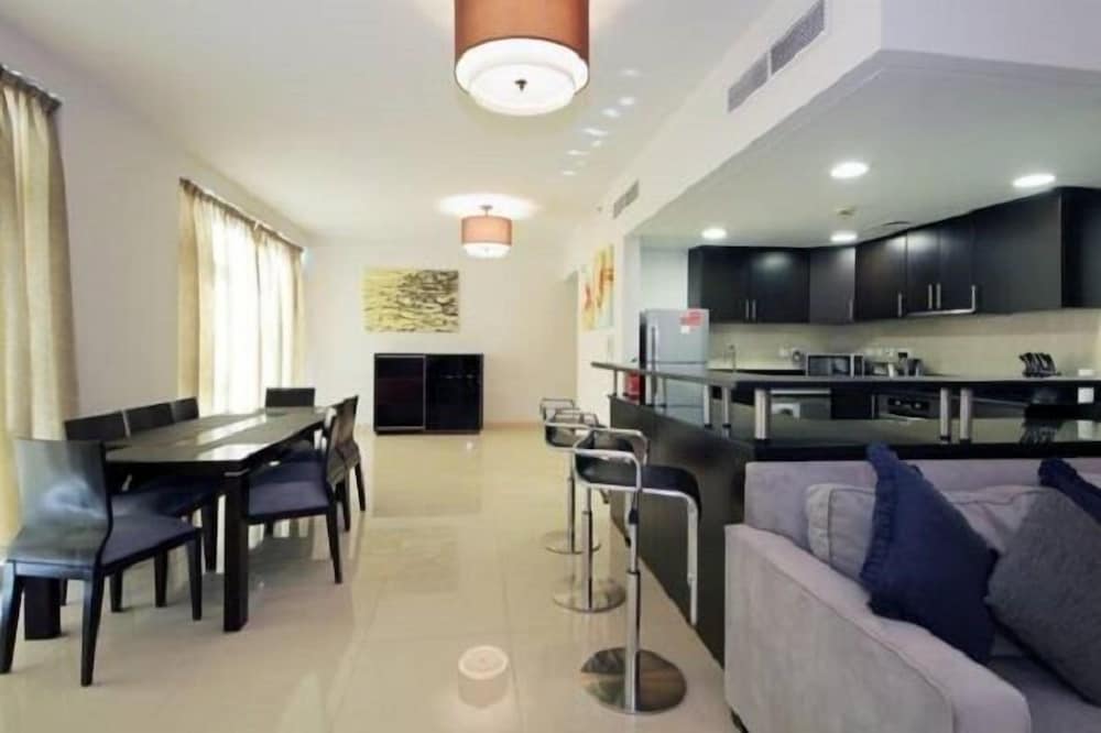 Luxurious High Floor Duplex 3 Bedroom