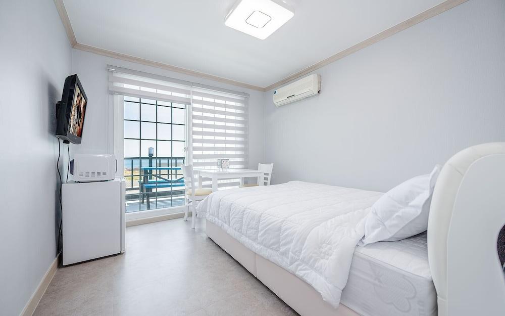 Namhae Somsatang Pension