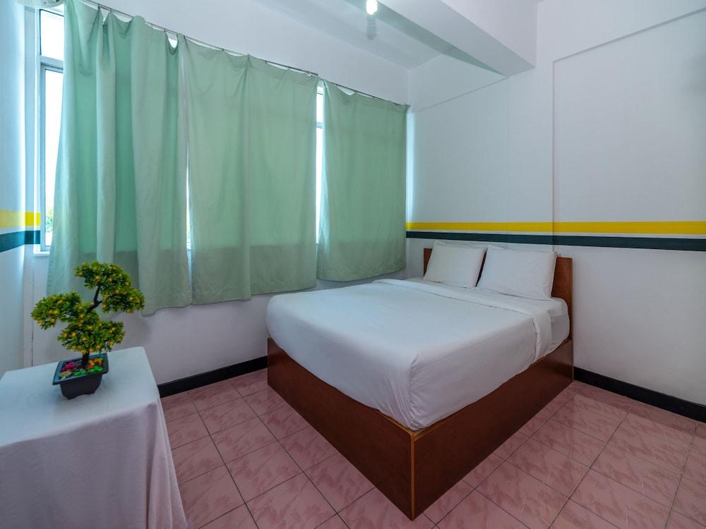 SPOT ON 89936 Sutera Inn