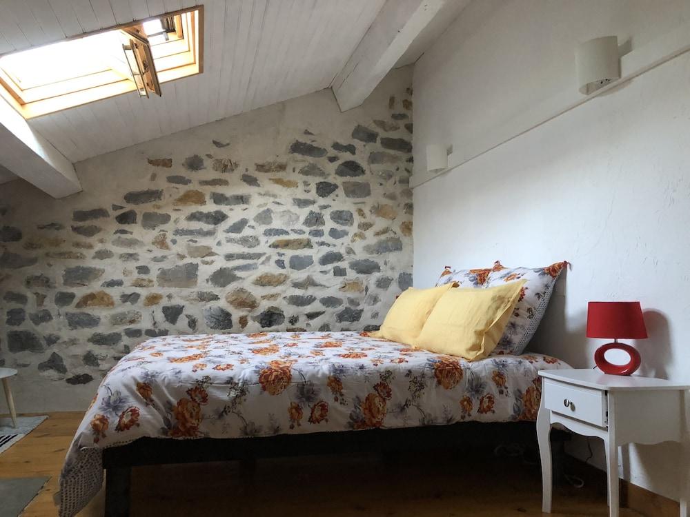 Aux Belles Vacances- Adult Only