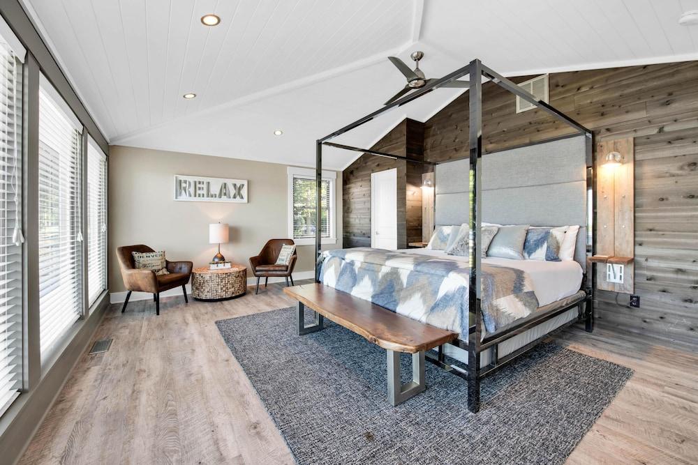 Lake Norman Breakaway