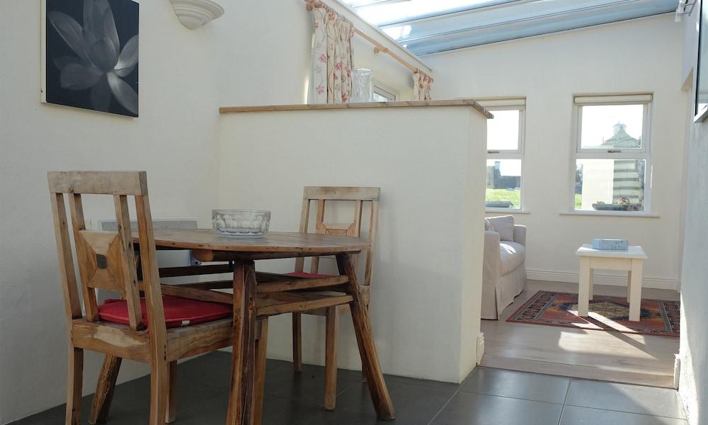 Ballyvaughan Cottage No 6