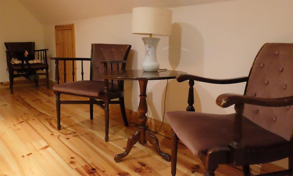 Ballyvaughan Cottage No 2