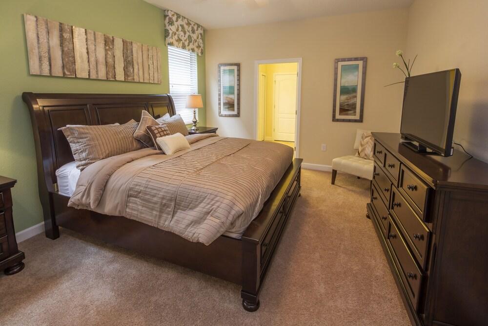 Sundance Villa by VillaDirect