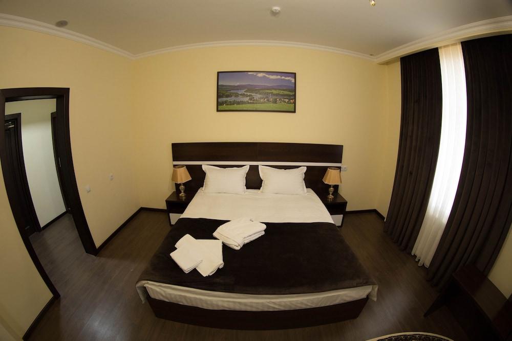 Marhabo Hotel Palace