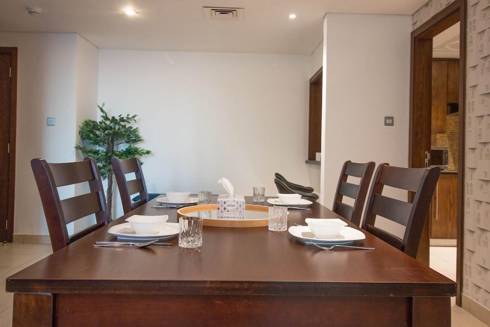 One Perfect Stay Executive Tower