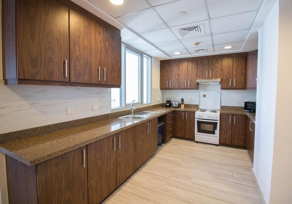 One Perfect Stay Executive Tower