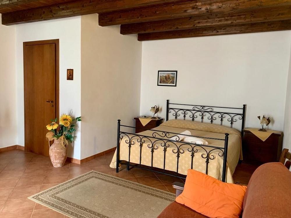 Agriturismo Tenute Pispisa Segesta