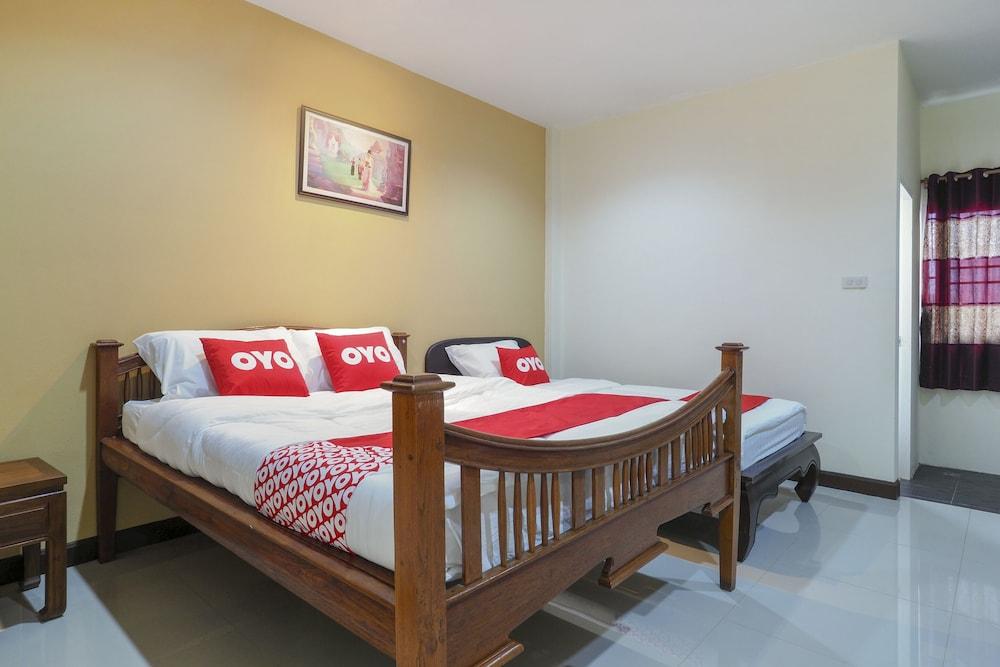 OYO 775 Explore Hotel