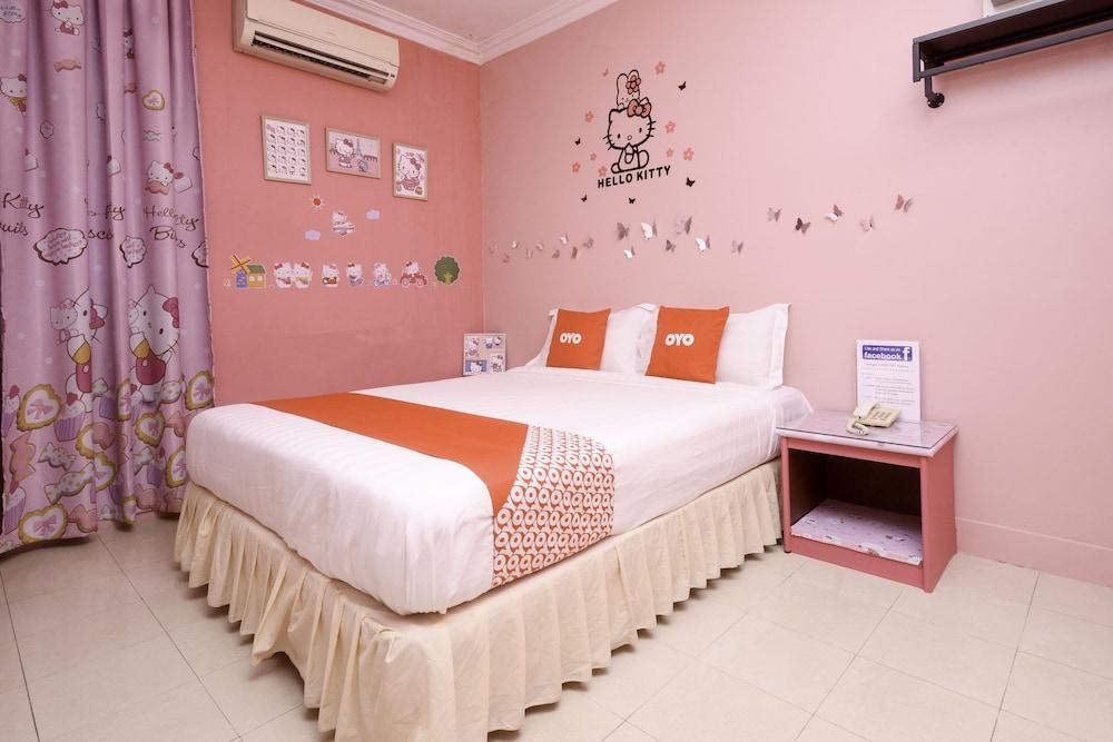 OYO 89958 Hotel Umimas