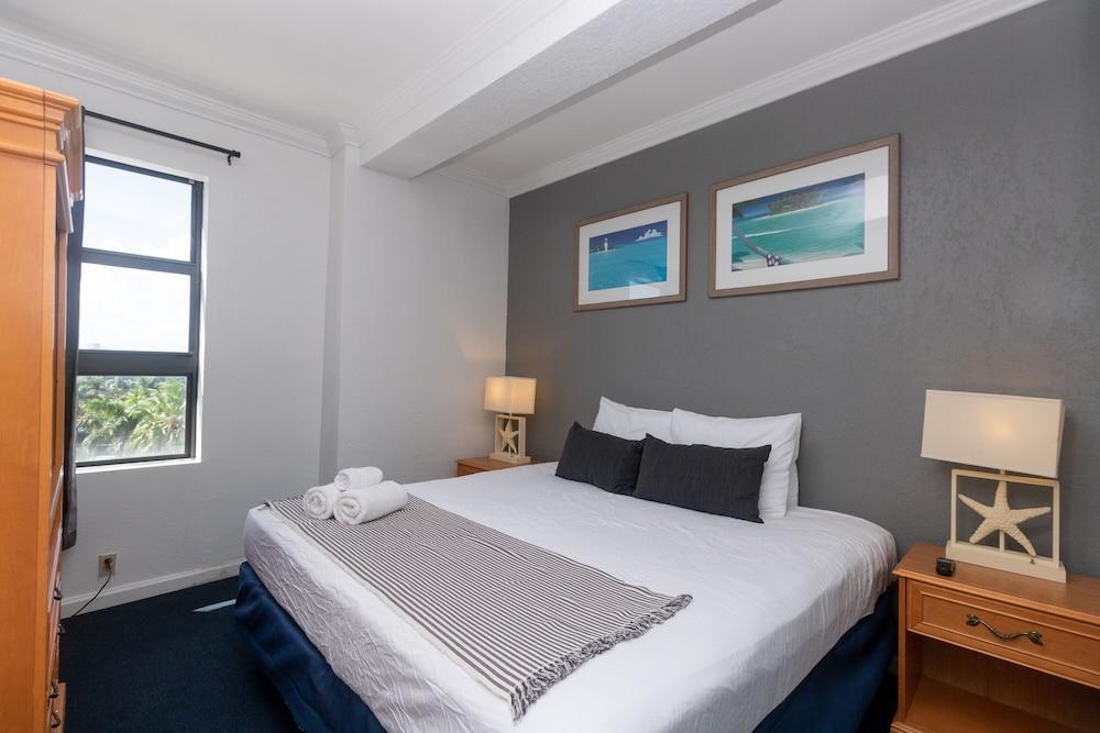 653 Apartment Hollywood Beach