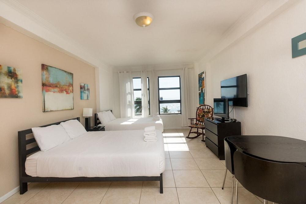 540 Ocean View Hollywood