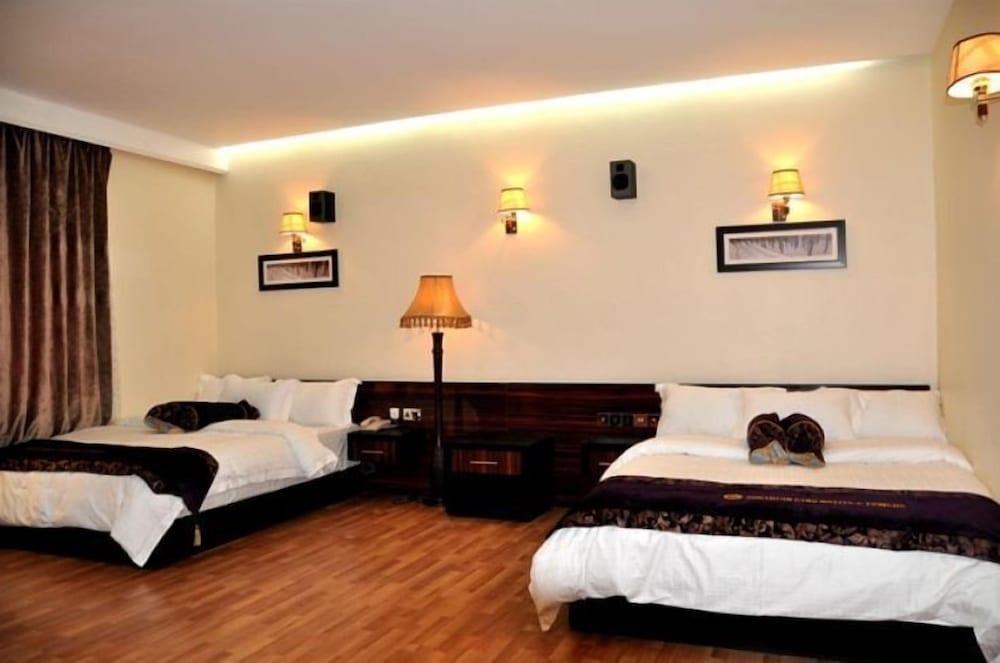 Southern Star Hotel & Towers