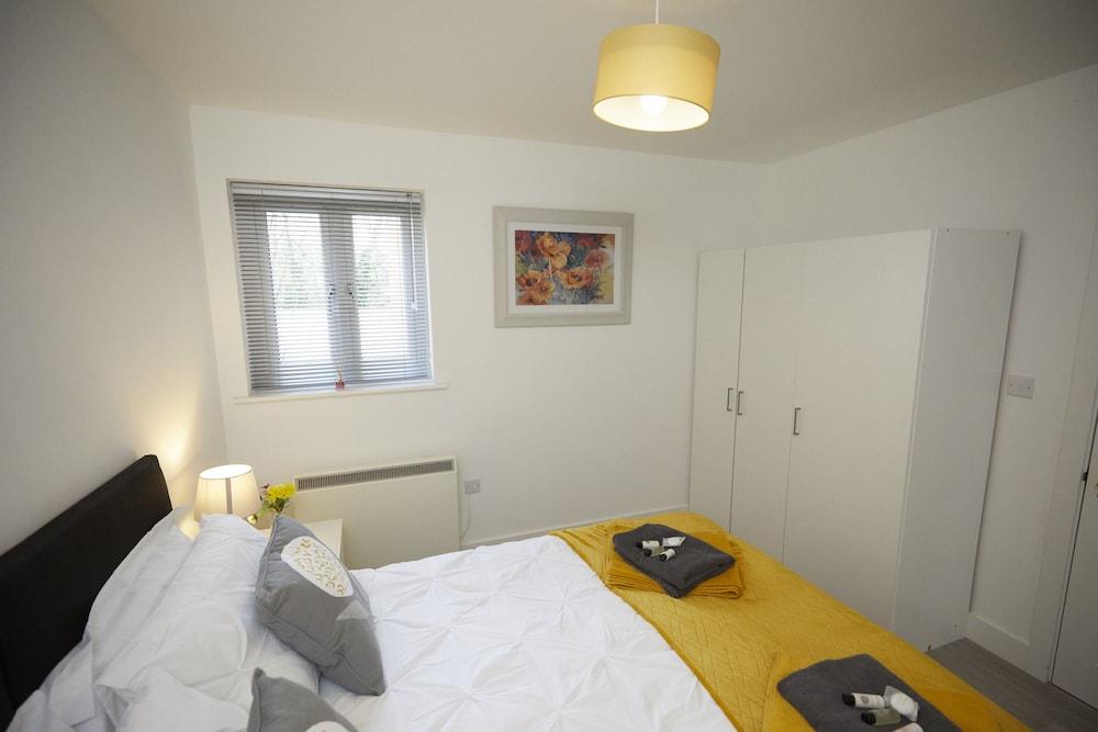 Spire View Apartment