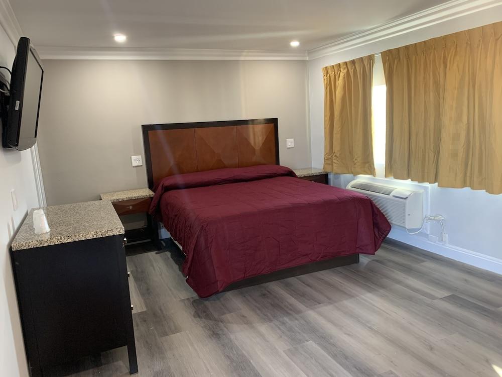 ERTH INN by AGA - Mojave