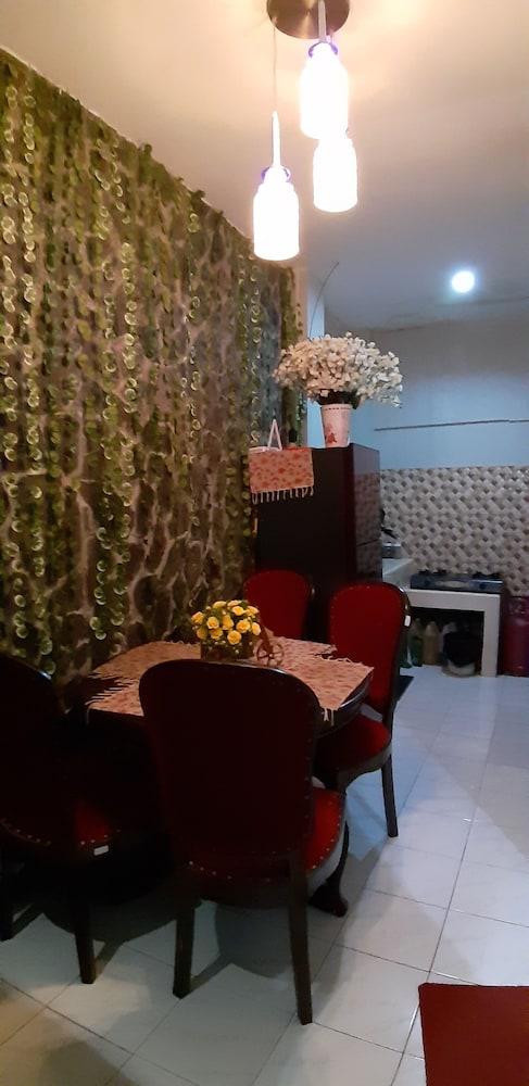 Renaya Griya Guesthouse