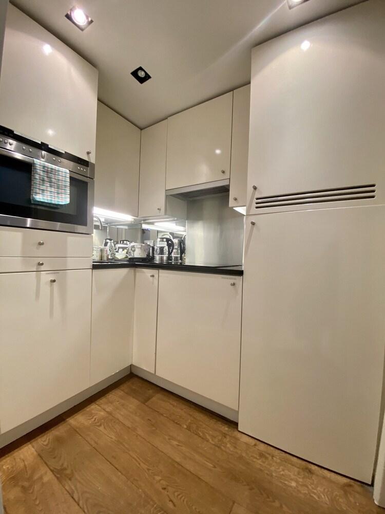 The Notting Hill Gem