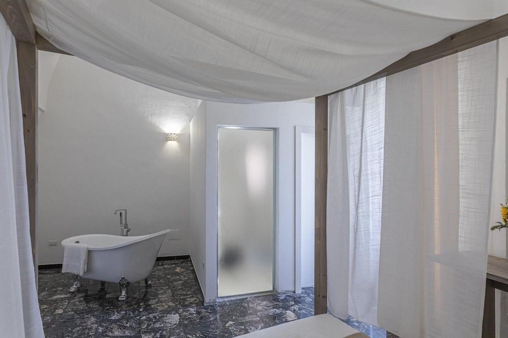 Corte Rovito Rooms & Suites