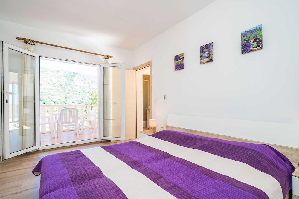 Apartments Blue Chill