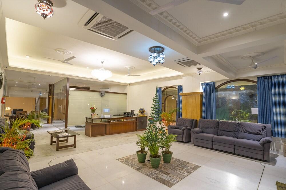 Narmade River View Resort