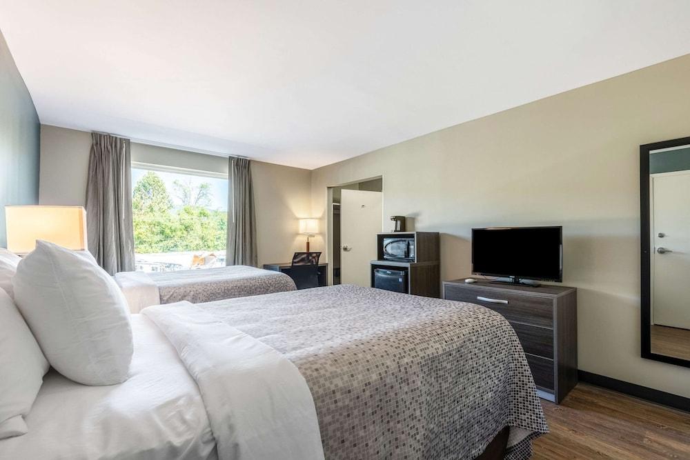 Econo Lodge Dayton North