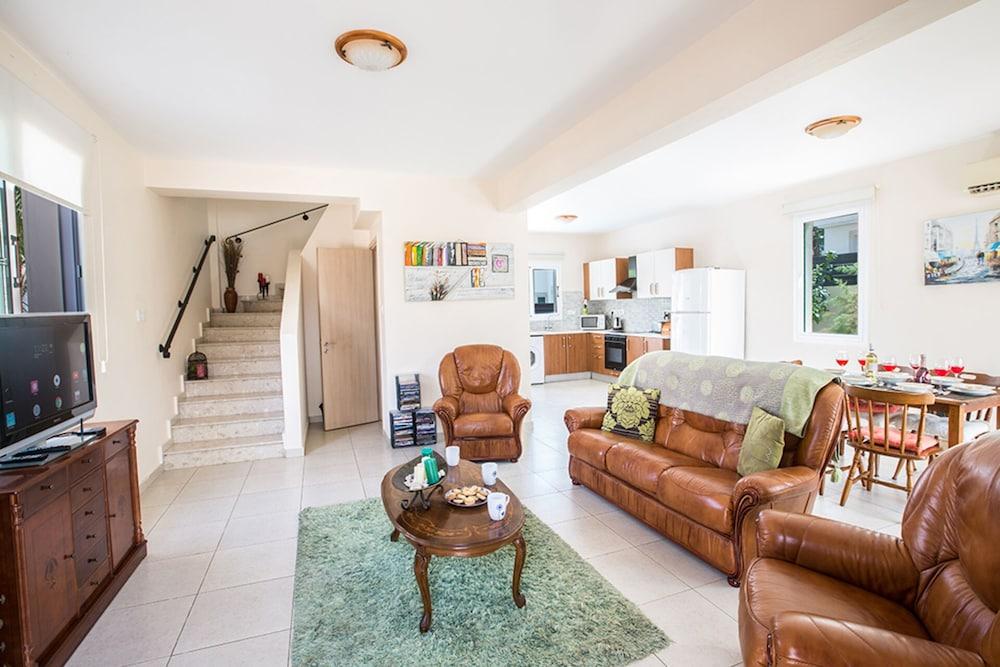 Beautiful Villa With Private Pool, Pernera Villa 1247