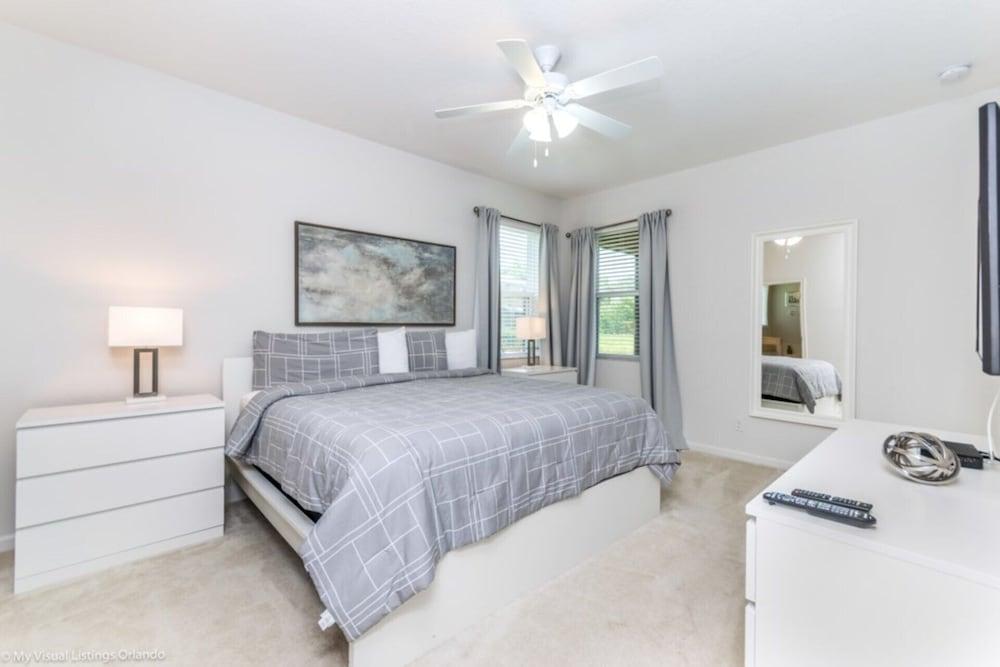 Villa in Solterra Resort 2733