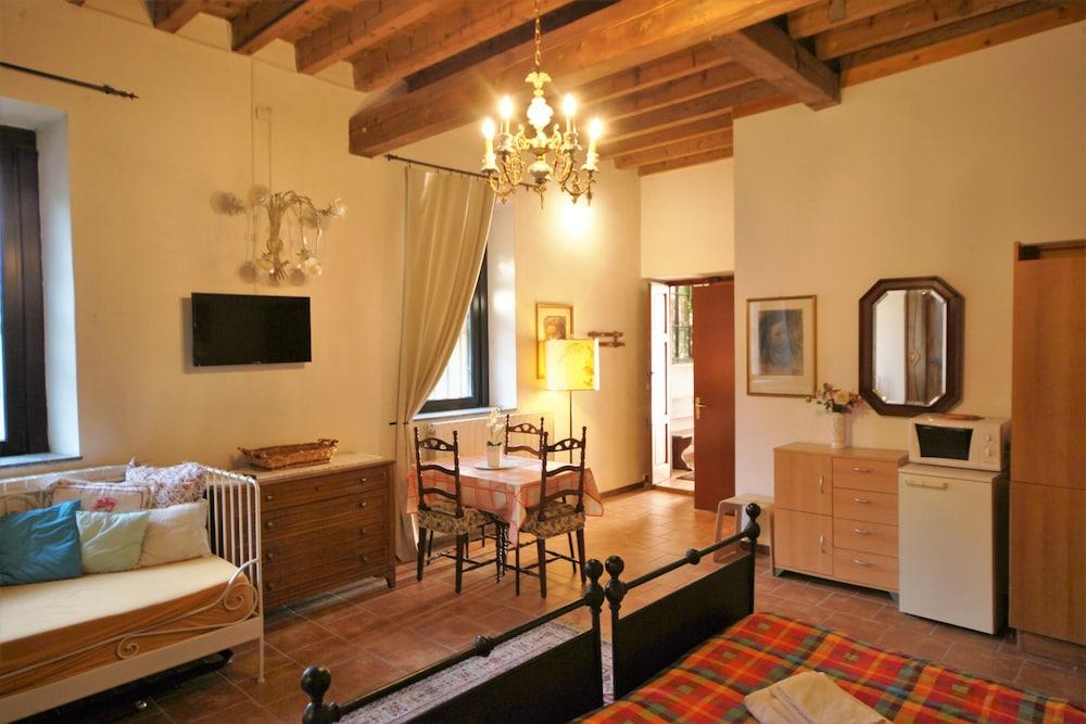 Loft Studio 15 Minutes From Milan Center
