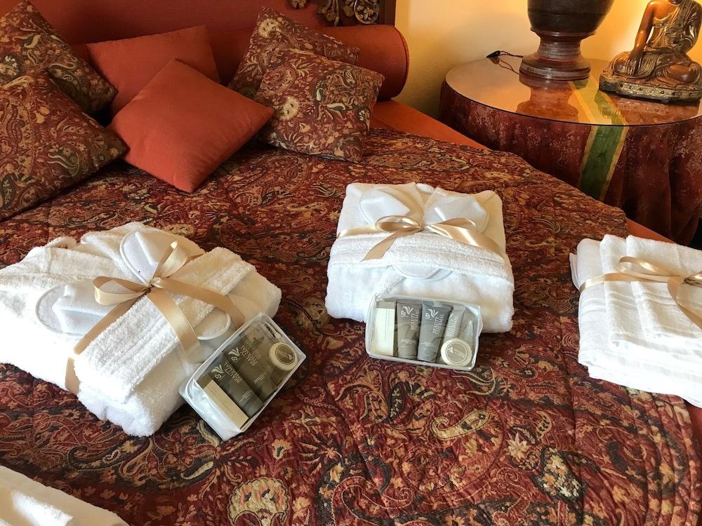 Sardinia Borgo Antico Xix Sec