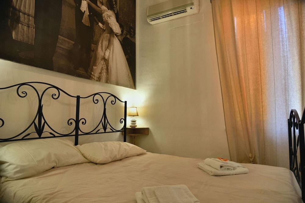 Real Umberto I ° - Kalsa - Center Palermo