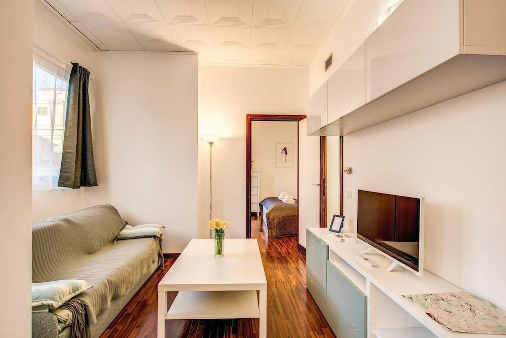 Ml Apartment - Ardesia 5 Colosseo