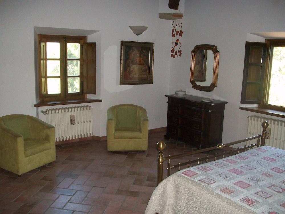 Podere Le Rote Private Farmhouse