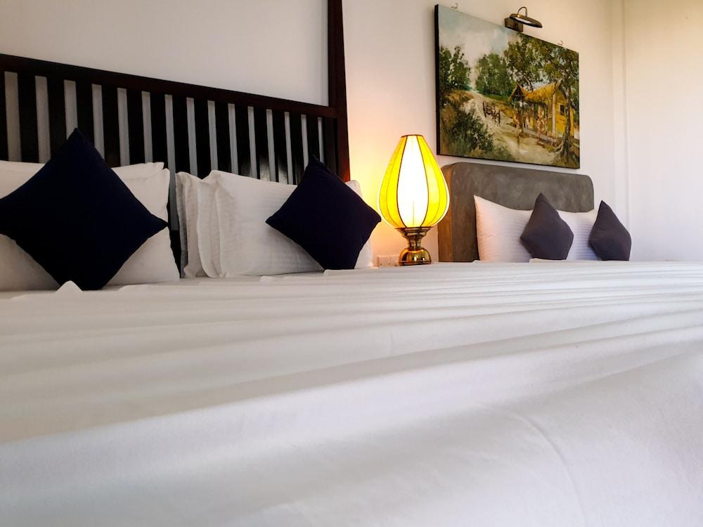 Akash Retreat And Spa