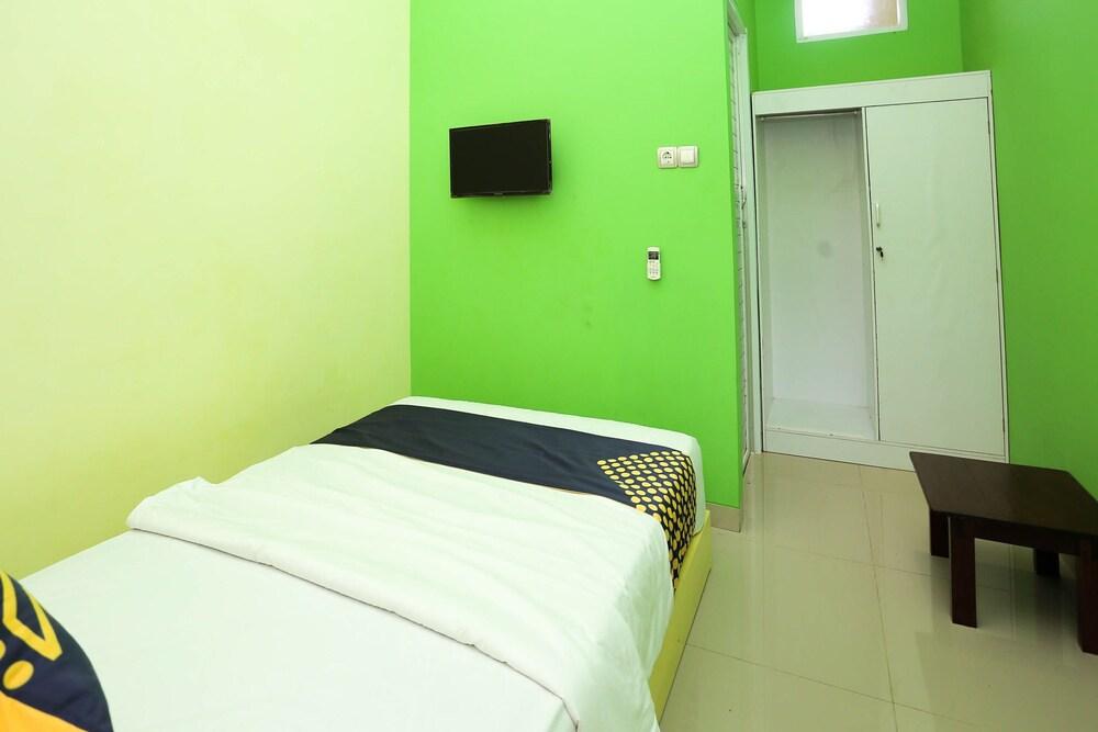 OYO 2879 Pondok Bunda Syariah