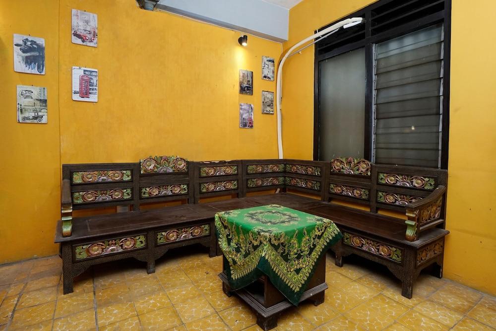 SPOT ON 2857 Hotel Pelangi