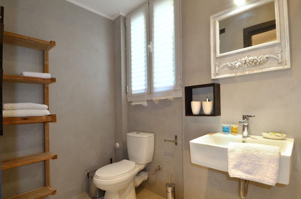 A modern rustic cosy apartment