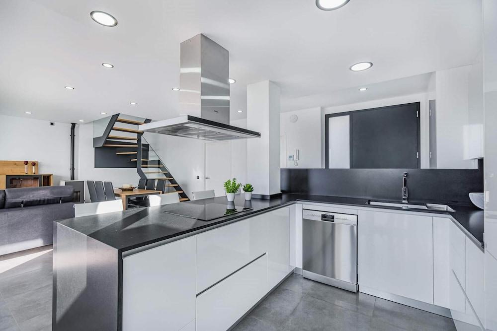 NEW 2020 - Villa Corb Mari I