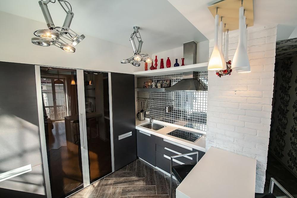 Apartment on Pushkinskaya 18