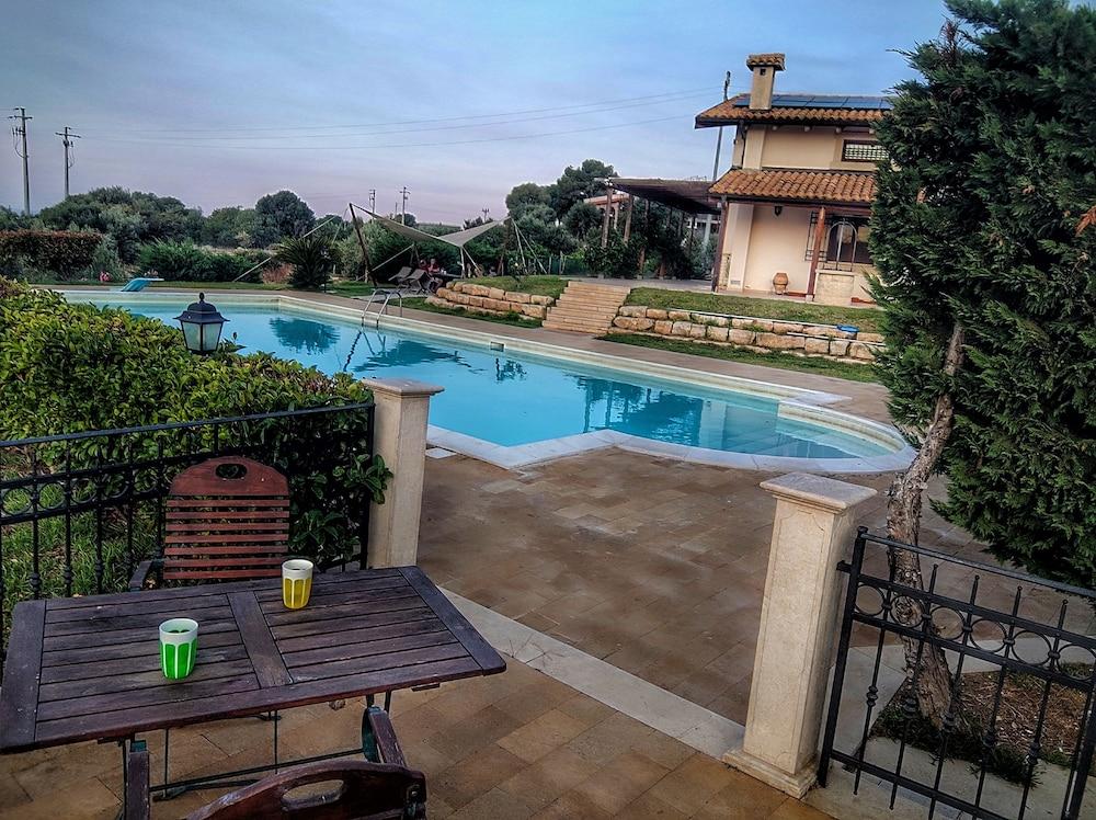 Studio Apartment in Countryside Villa With Swimming Pool