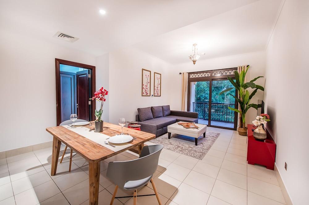 bnbme - 1B-Yansoon3-305