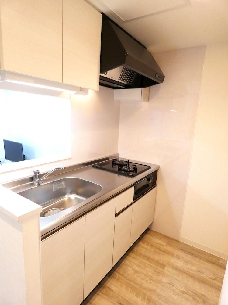 Alpha Square Minami 6 jo 311