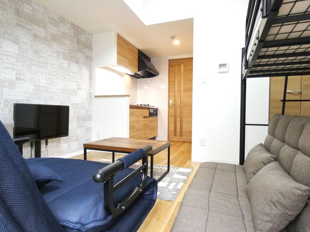 Alpha Square Minami 6 jo 505