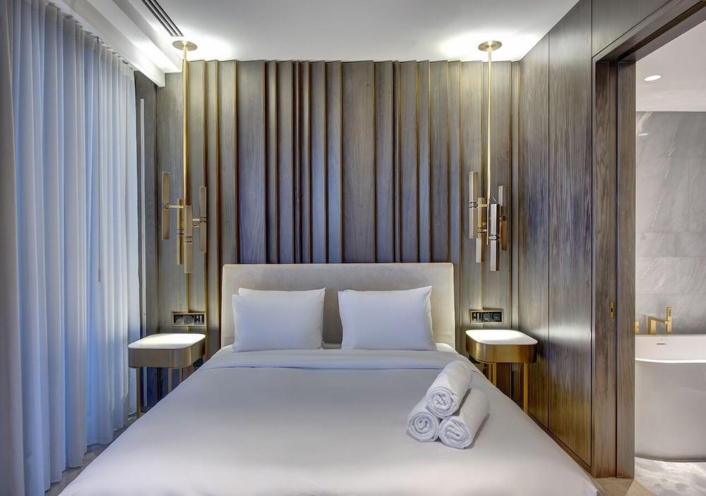 bnbme - 2B-FivePalm-1006