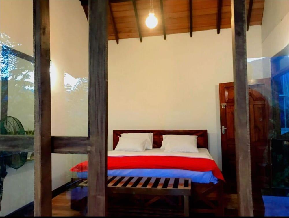 Ella Village View Homestay