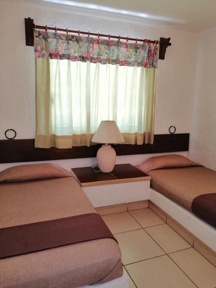 Hotel Villas Santa Ana